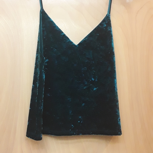 Forever 21 Tops - Green Velvet Tank Top L Forever 21